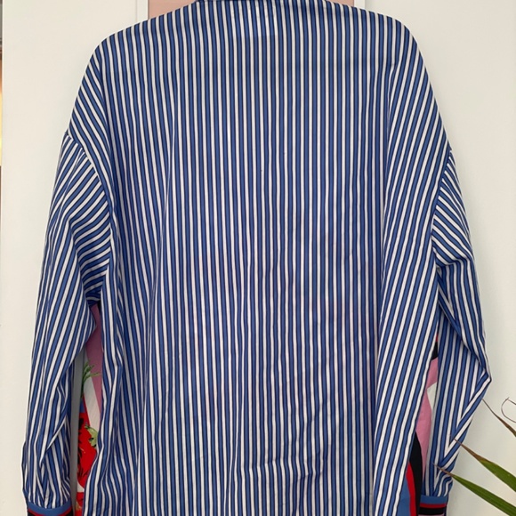 Versace Jeans Couture - Button-Front Striped Rose Shirt - Picture 9 of 14